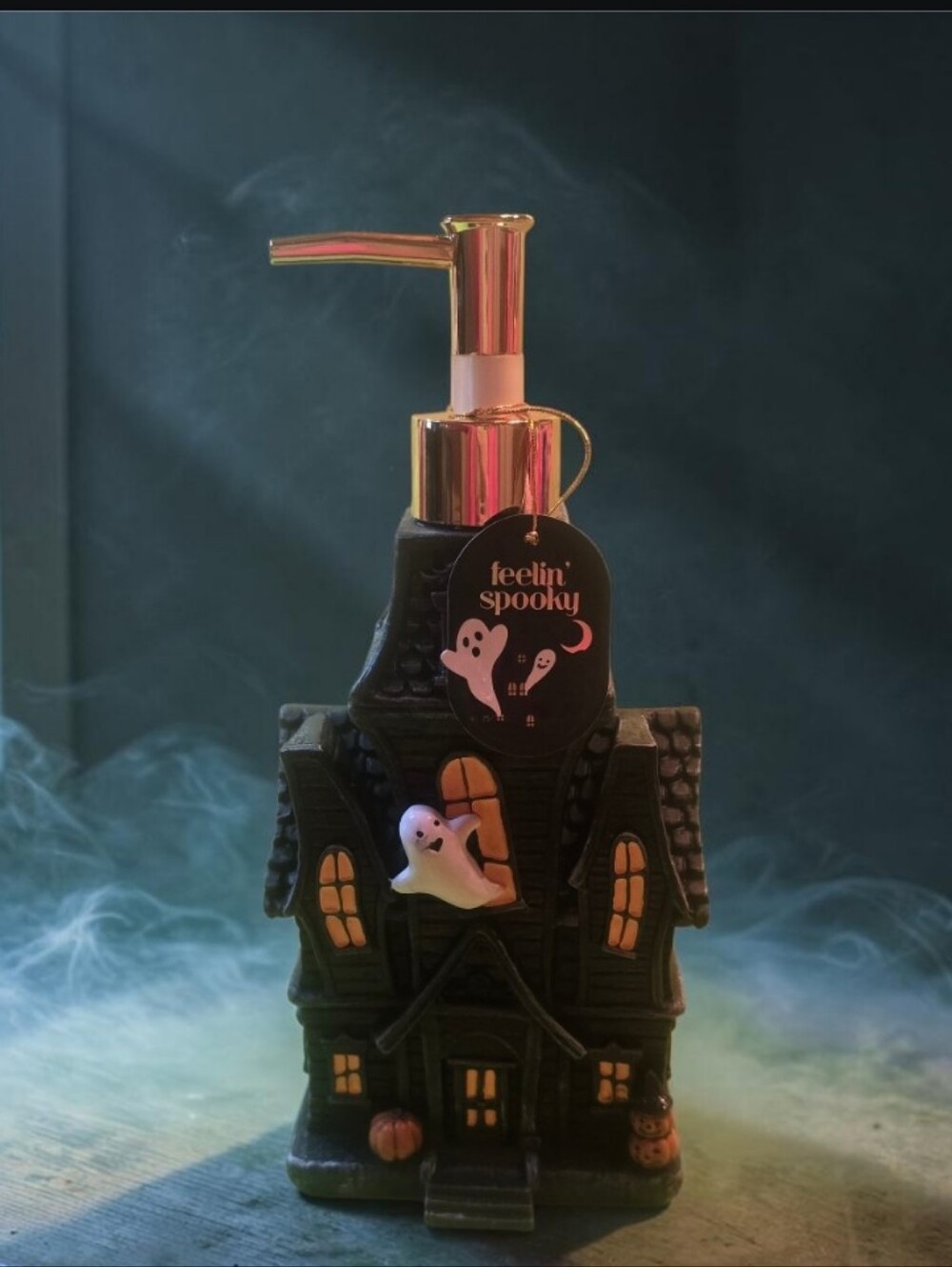 Feelin' Spooky Envogue Heavy Ceramic Haunted House Soap Dispenser Decor.